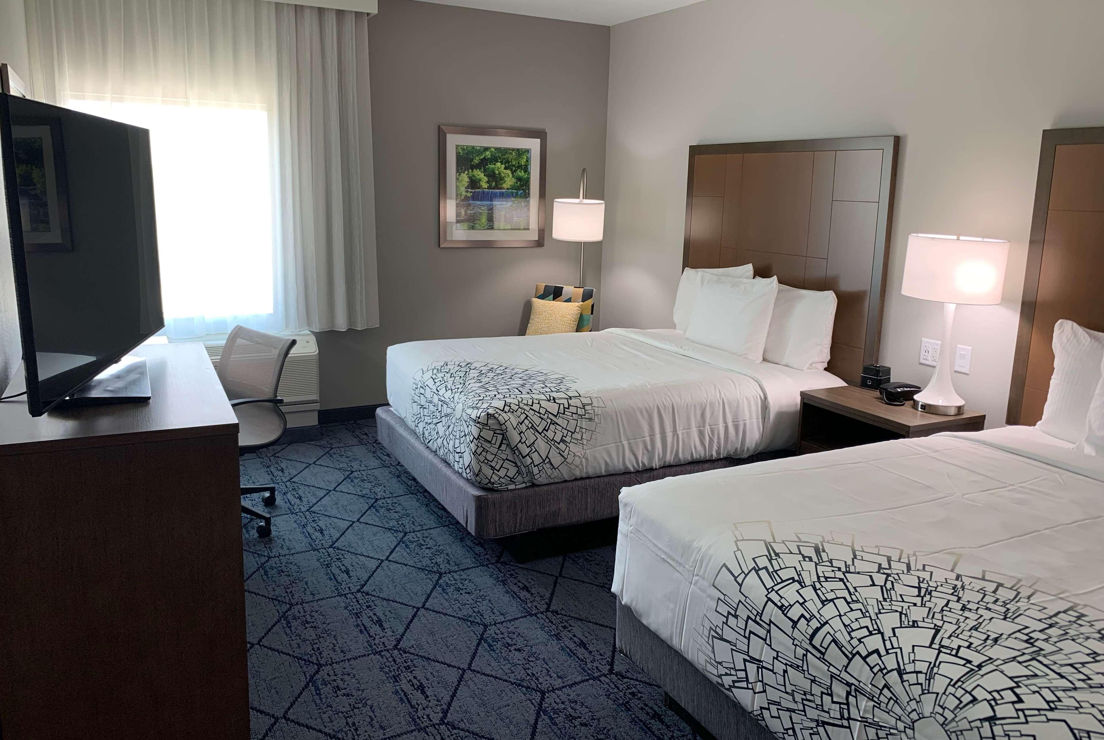La Quinta Inn & Suites By Wyndham Round Rock Near Kalahari Exteriér fotografie