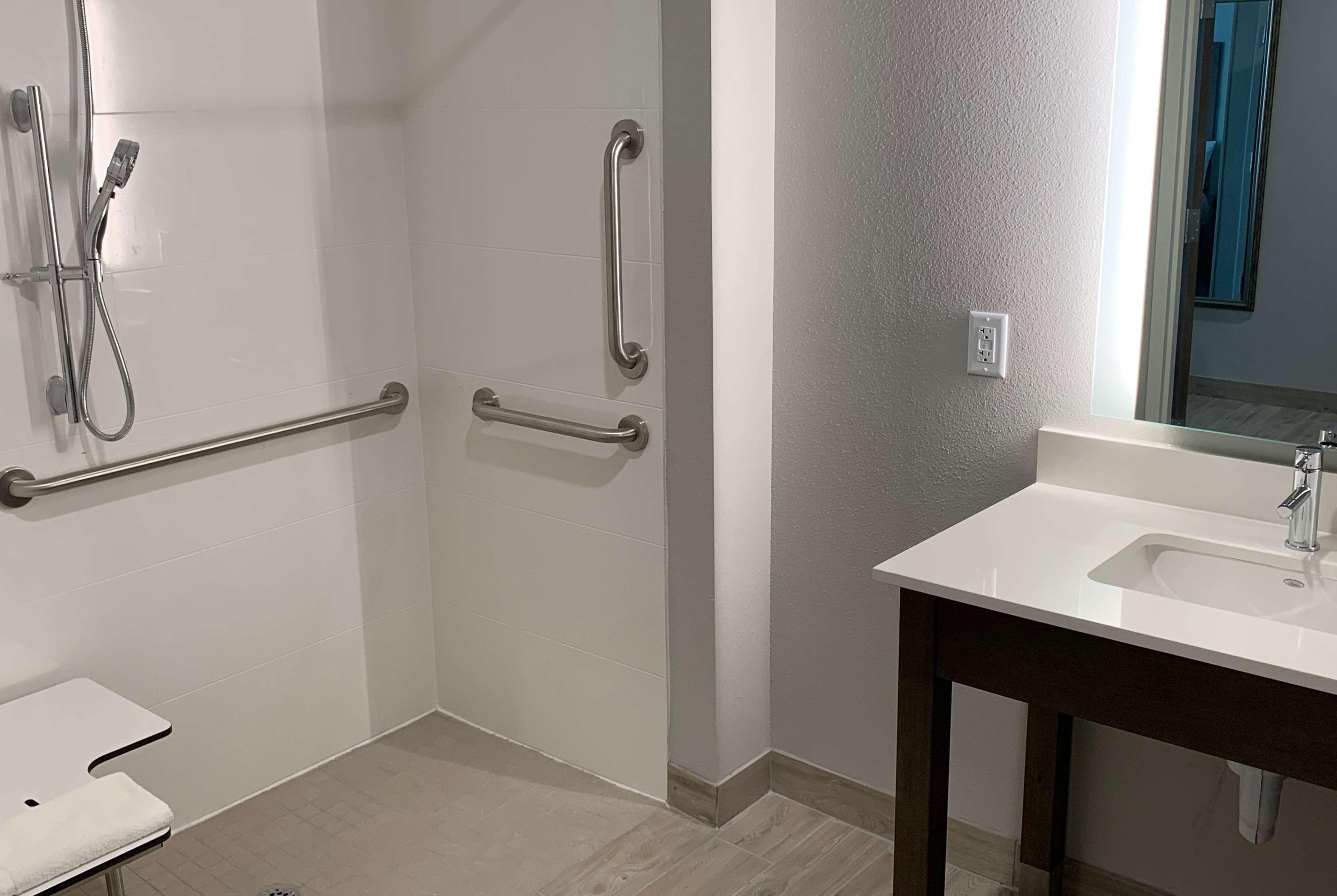 La Quinta Inn & Suites By Wyndham Round Rock Near Kalahari Exteriér fotografie